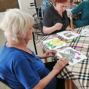 Арт-терапия в доме для пожилых людей в Краснодаре